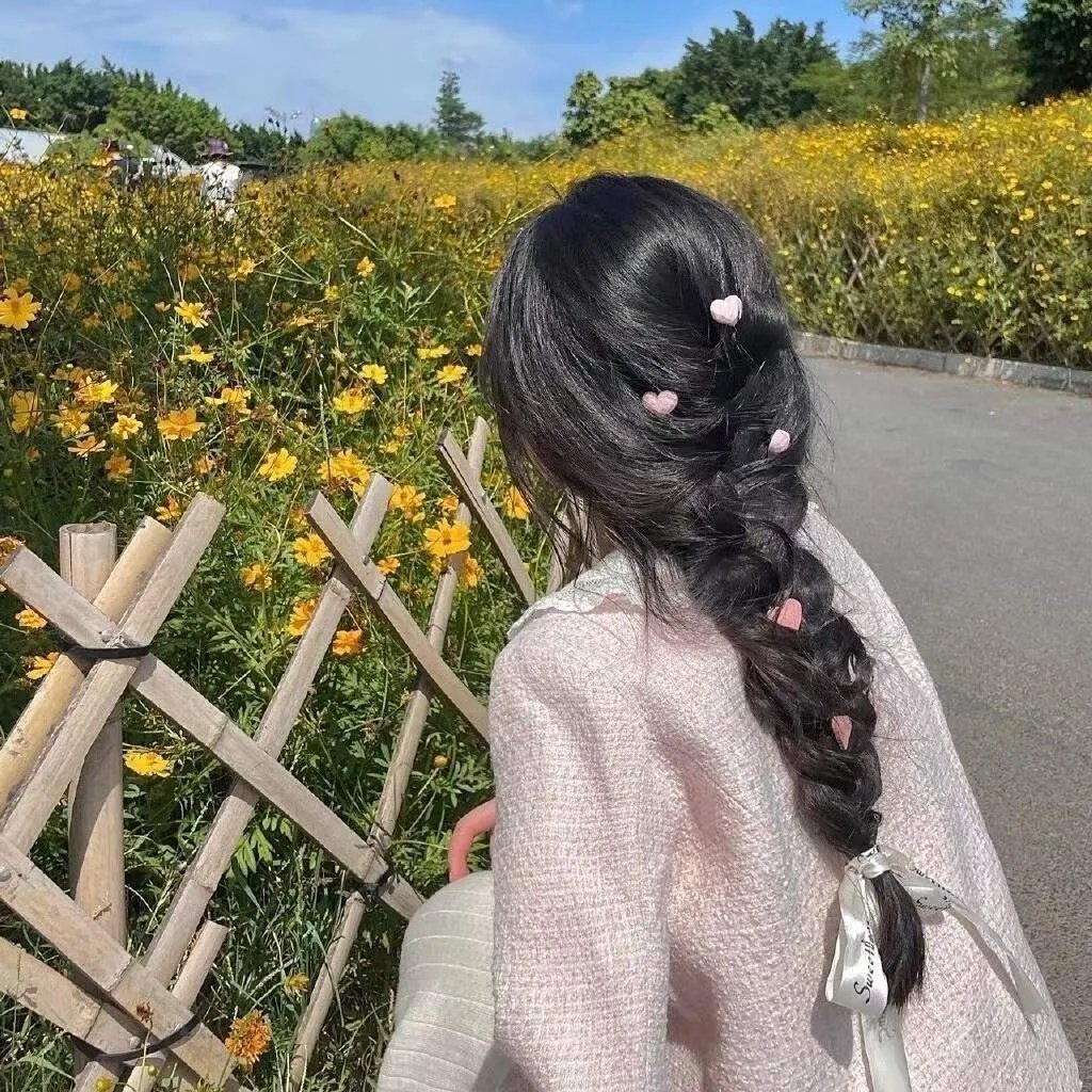腾空而起的少年